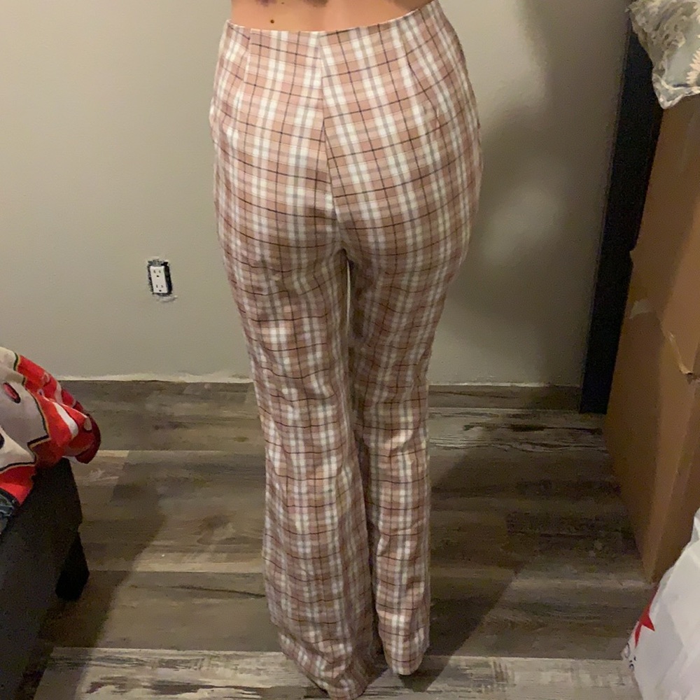 cute pants!!! - Picture 2 of 5